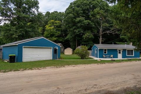 A home in Gilmore Twp