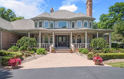 A home in Lyon Twp