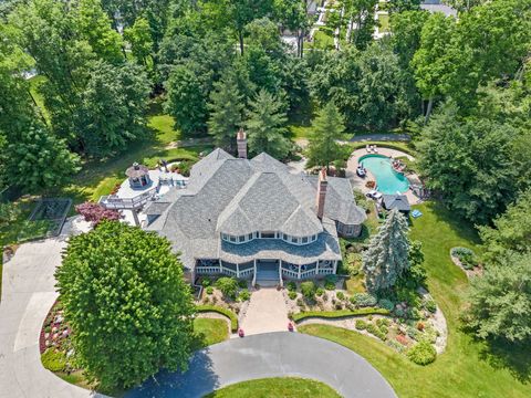 A home in Lyon Twp