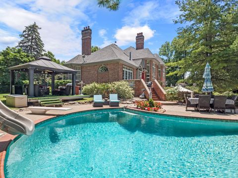 A home in Lyon Twp