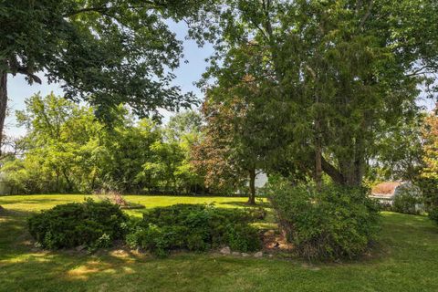 A home in Grand Blanc Twp