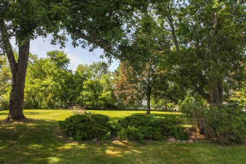 A home in Grand Blanc Twp