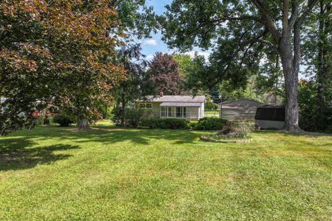 A home in Grand Blanc Twp