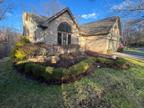 A home in West Bloomfield Twp