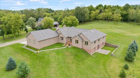 A home in Goodland Twp