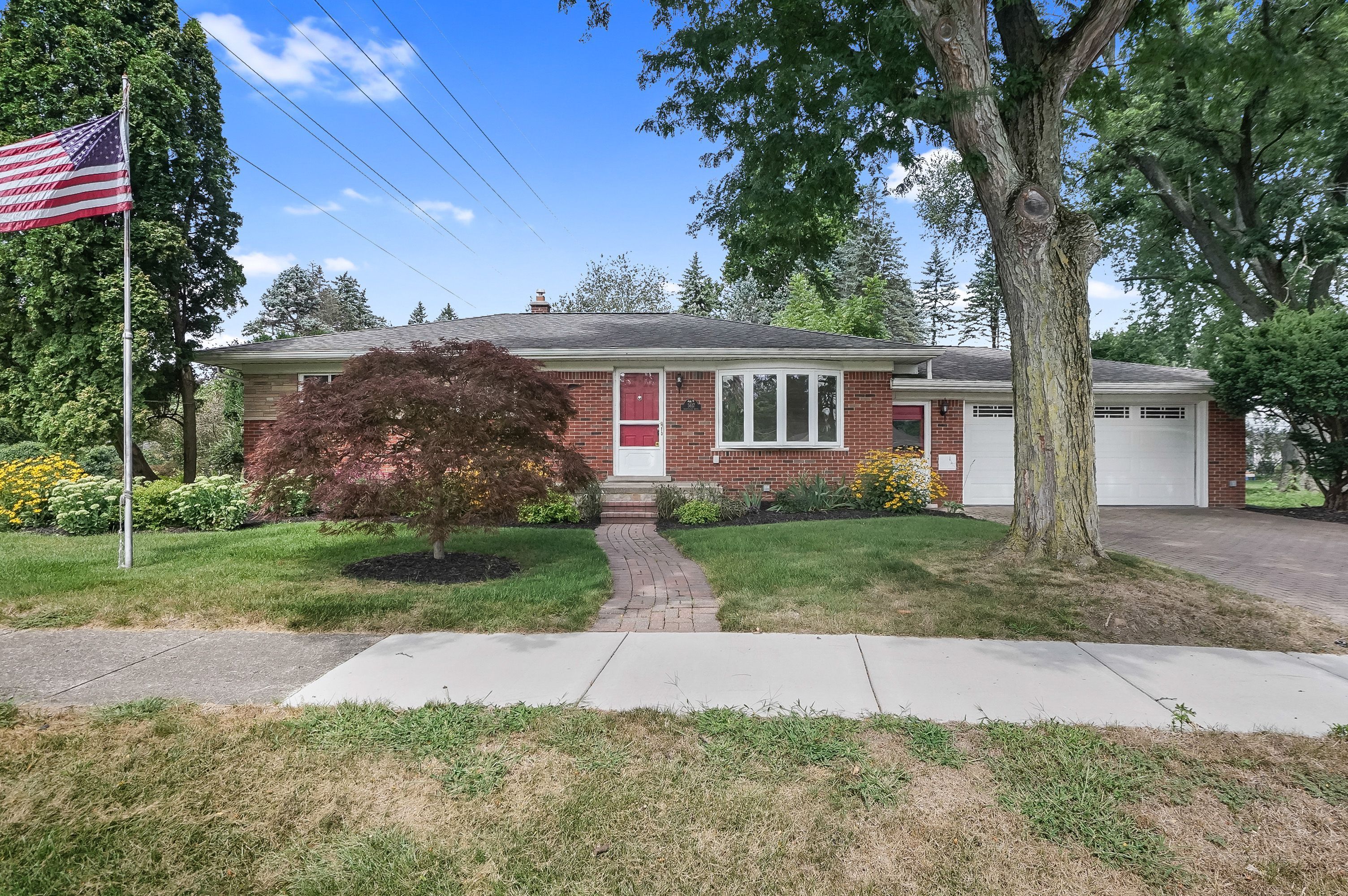 View Shelby Twp, MI 48317 house