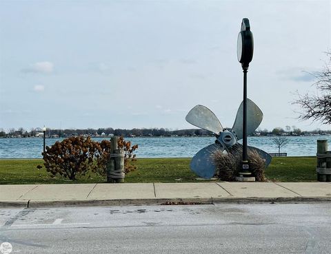 A home in Marine City