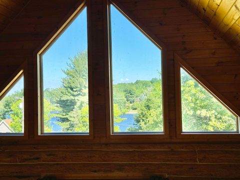 A home in Clam Lake Twp