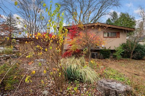 A home in Van Buren Twp