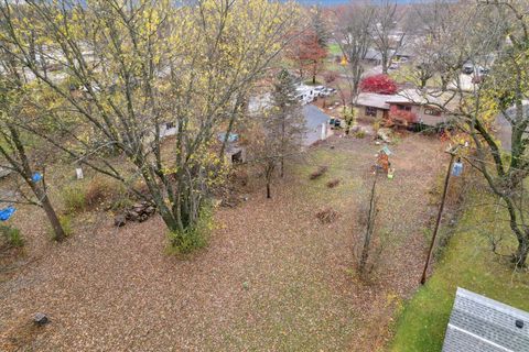 A home in Van Buren Twp