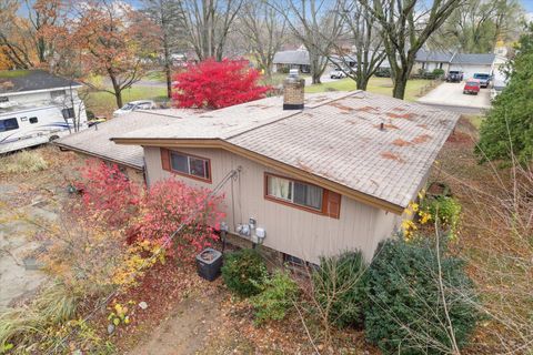 A home in Van Buren Twp