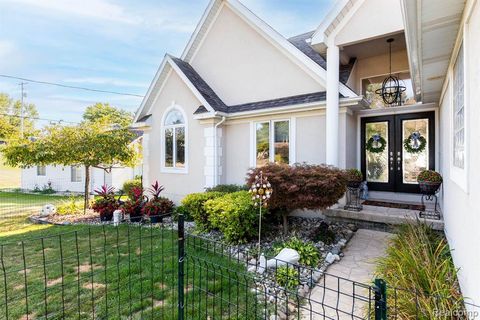 A home in Fenton Twp