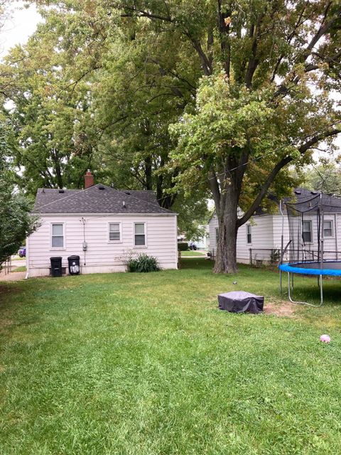 A home in Harper Woods