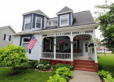 A home in FlushingCity_Genesee