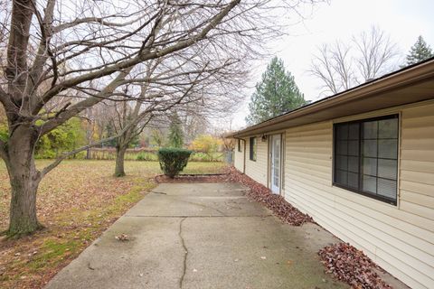 A home in Livonia