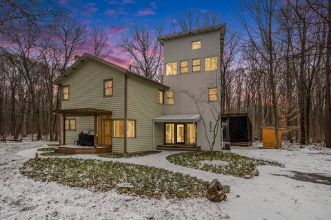 A home in Chikaming Twp