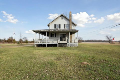 A home in New Haven Twp