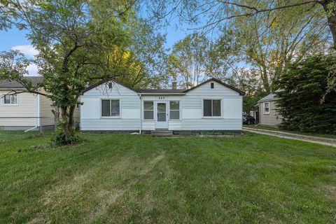 A home in Ypsilanti Twp