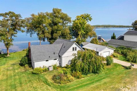 A home in Bear Lake Twp