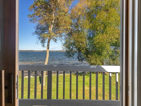 A home in Bear Lake Twp