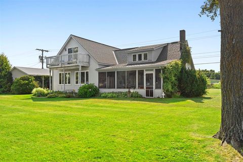 A home in Bear Lake Twp