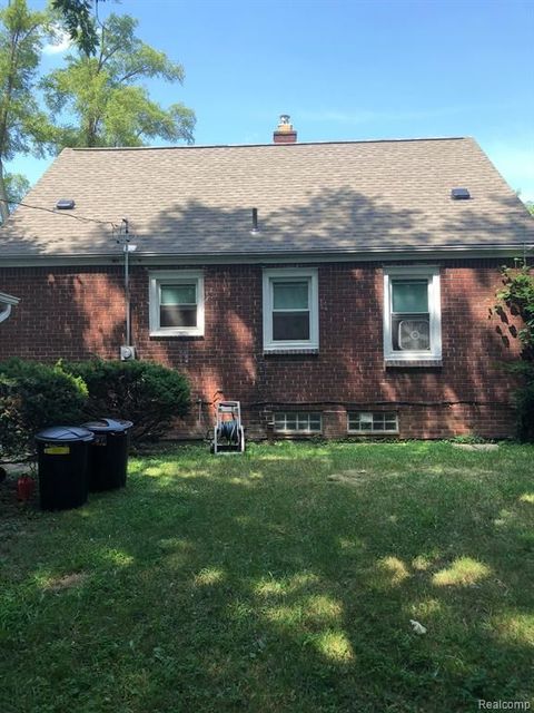 A home in Inkster