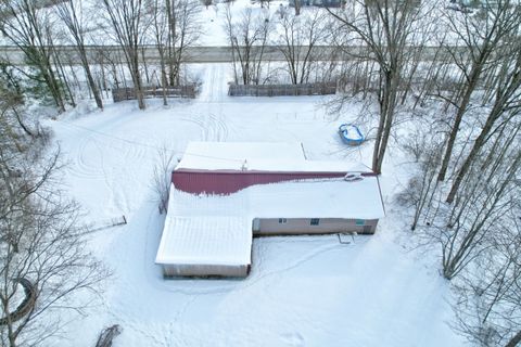 A home in Warren Twp