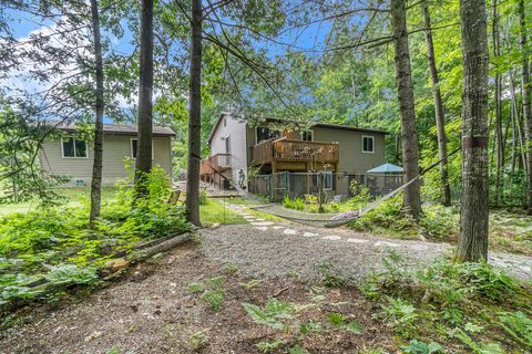 A home in Green Lake Twp