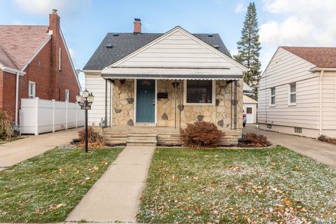 A home in Lincoln Park