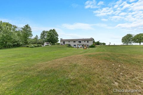 A home in Tallmadge Twp