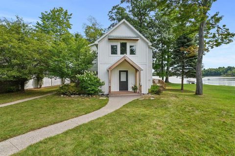 A home in Long Lake Twp