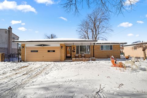 A home in Warren