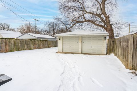 A home in Dearborn Heights