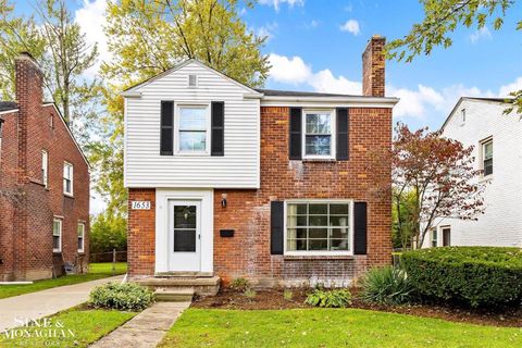 A home in Grosse Pointe Woods