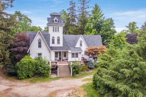 A home in South Haven