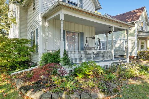 A home in Mt. Clemens