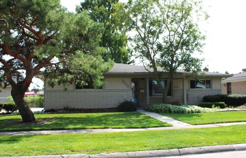 A home in Warren