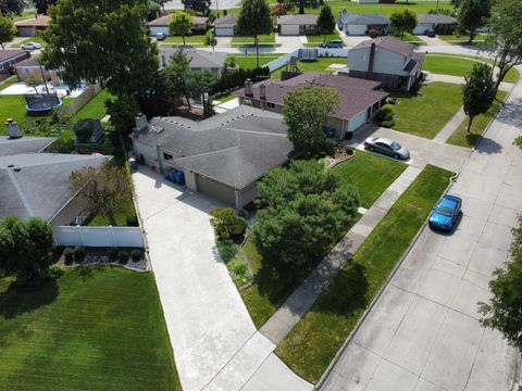 A home in Warren