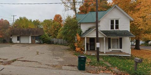 A home in Wayland Twp