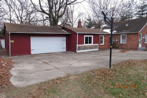 A home in Warren