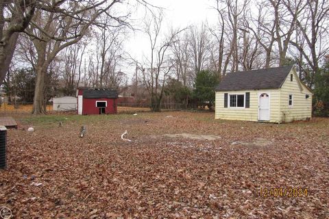 A home in Warren