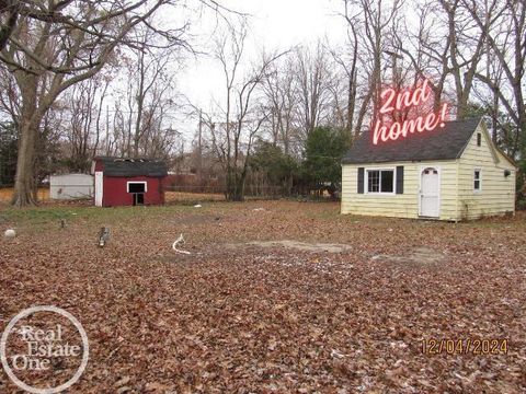 A home in Warren