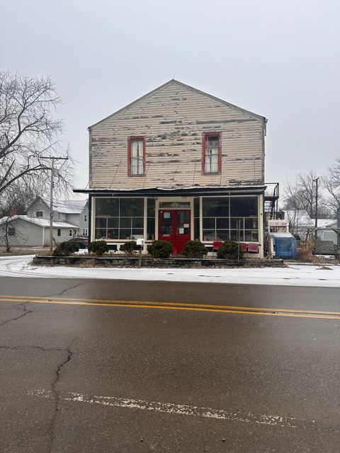 10596 HAMBURG Road Hamburg Township Livingston MI 48189