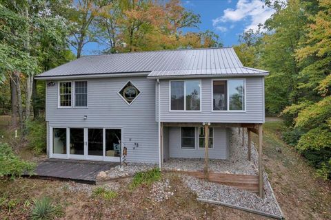 A home in Plainfield Twp