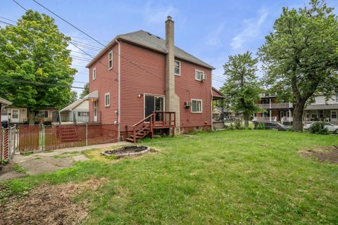 A home in River Rouge