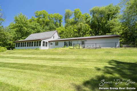 A home in Oakfield Twp