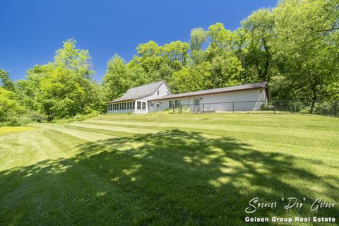 A home in Oakfield Twp