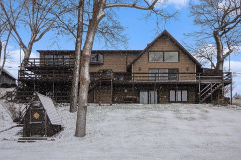 A home in Fabius Twp