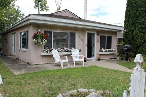 A home in Fenton Twp