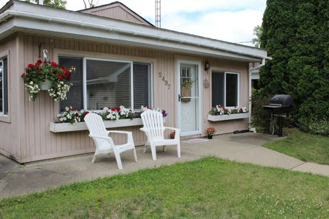 A home in Fenton Twp